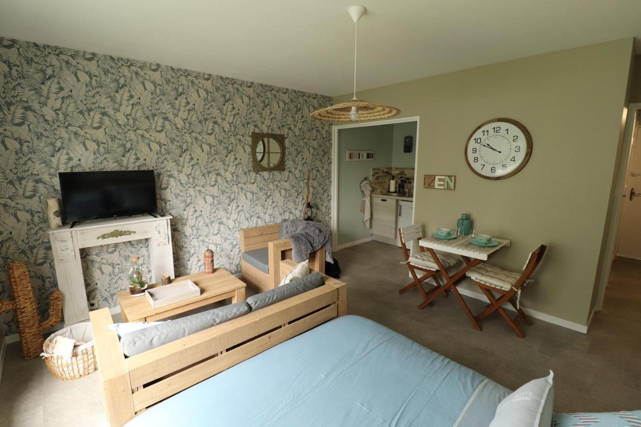 Apartament Les Platanes Saint-Lô Zewnętrze zdjęcie